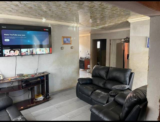 3 BEDROOM HOUSE FOR SALE IN DOORNKOP